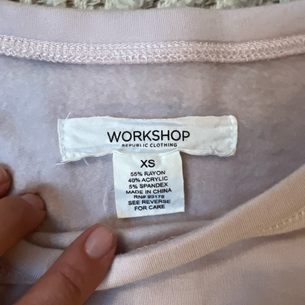 Blush Pullover Sweatshirt/Sweater